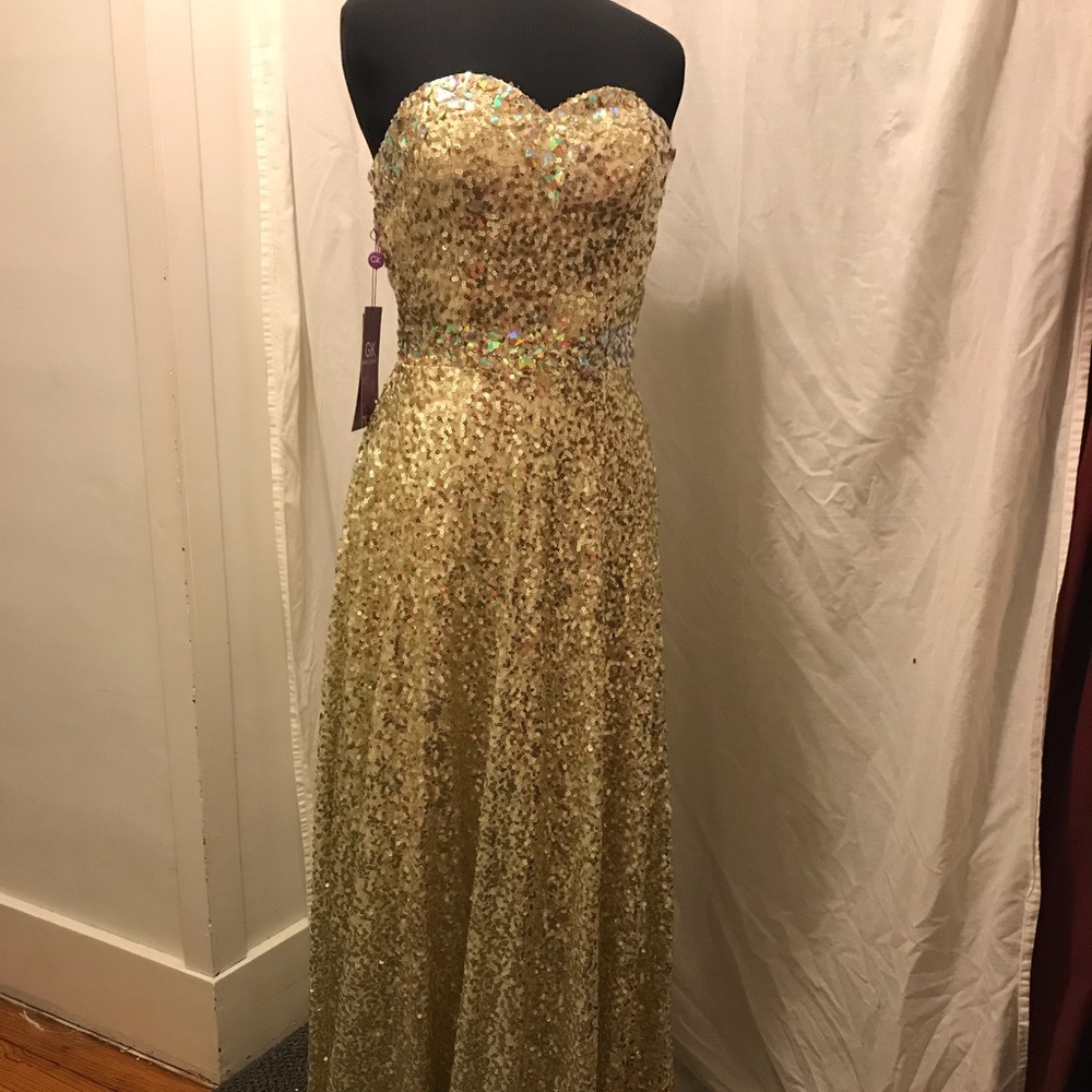 NWT Gold beaded formal gown